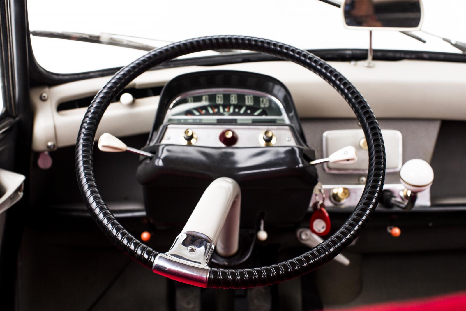AMI 6 steering wheel