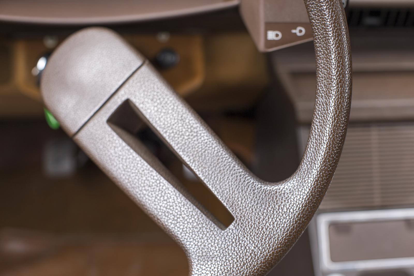 CX steering wheel detail
