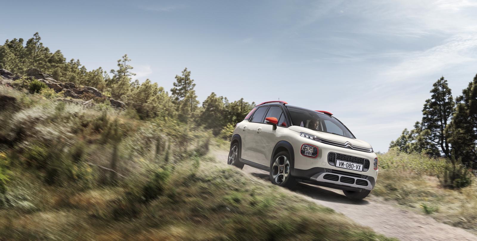 C3 Aircross Compact SUV - lifestyle