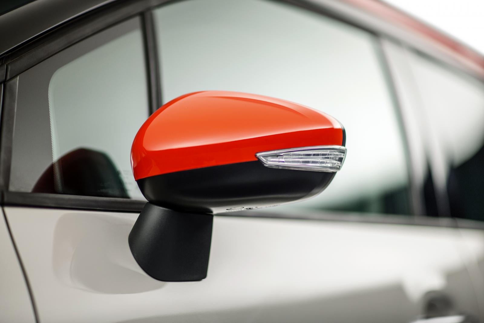 C3 Aircross Compact SUV - Wing mirror