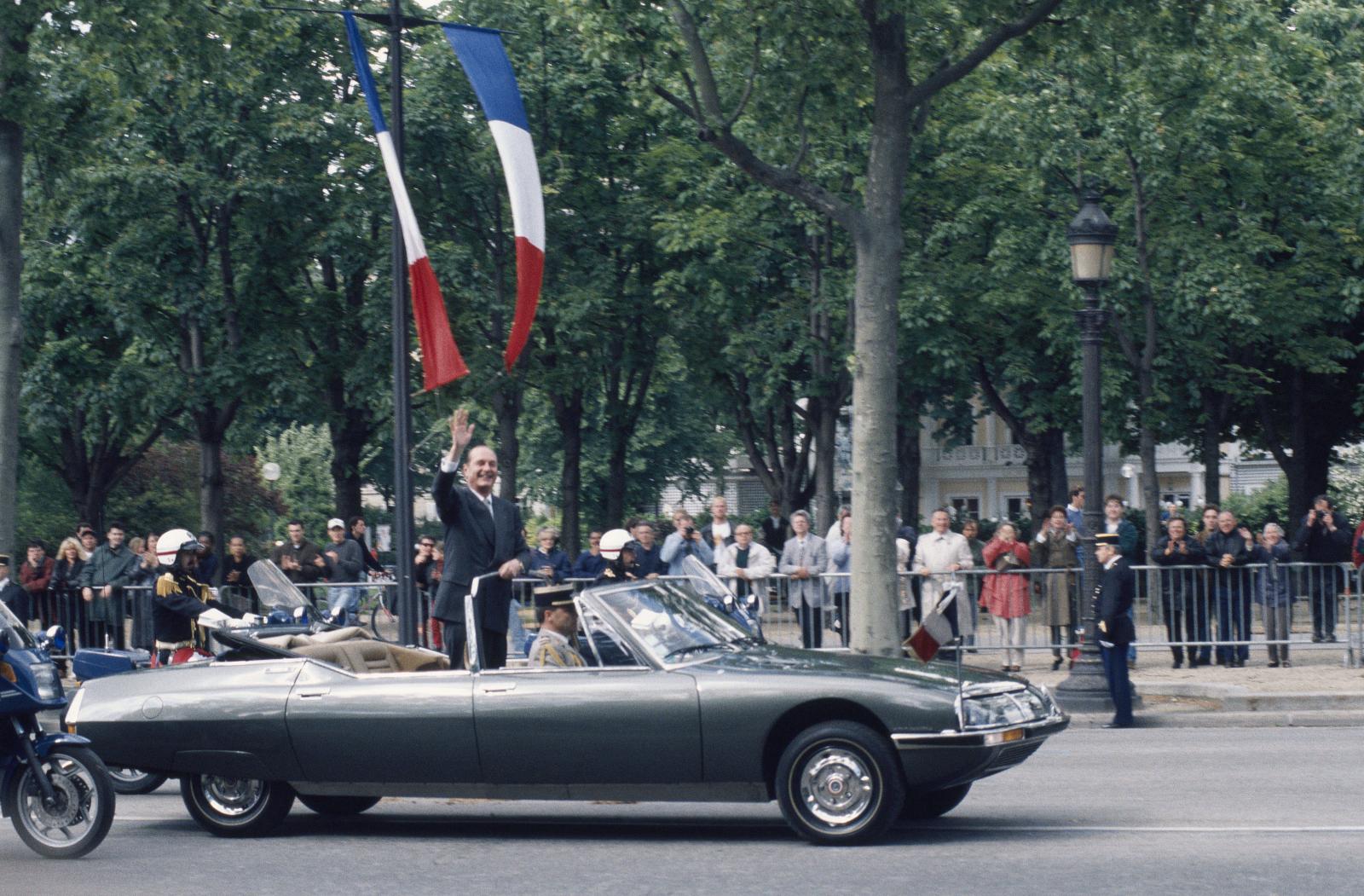 Jacques Chirac aboard the presidential SM - 1995