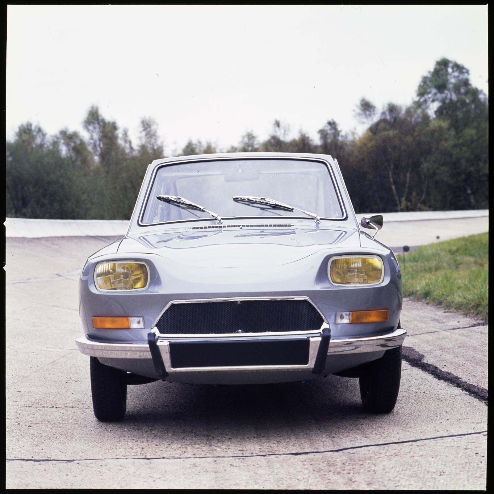 M35 1970 front